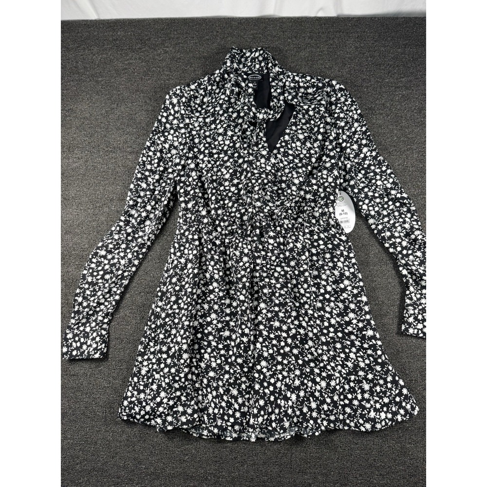 Scoop Black white Ditsy Floral Long Sleeve Dress Women's Size Medium 8-10 NWT